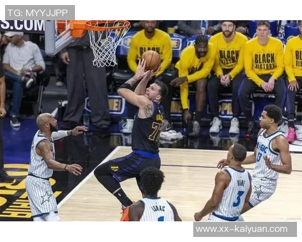 独行侠与爵士对决裁判报告揭示一次争议判罚弗拉格成功防守遭误判